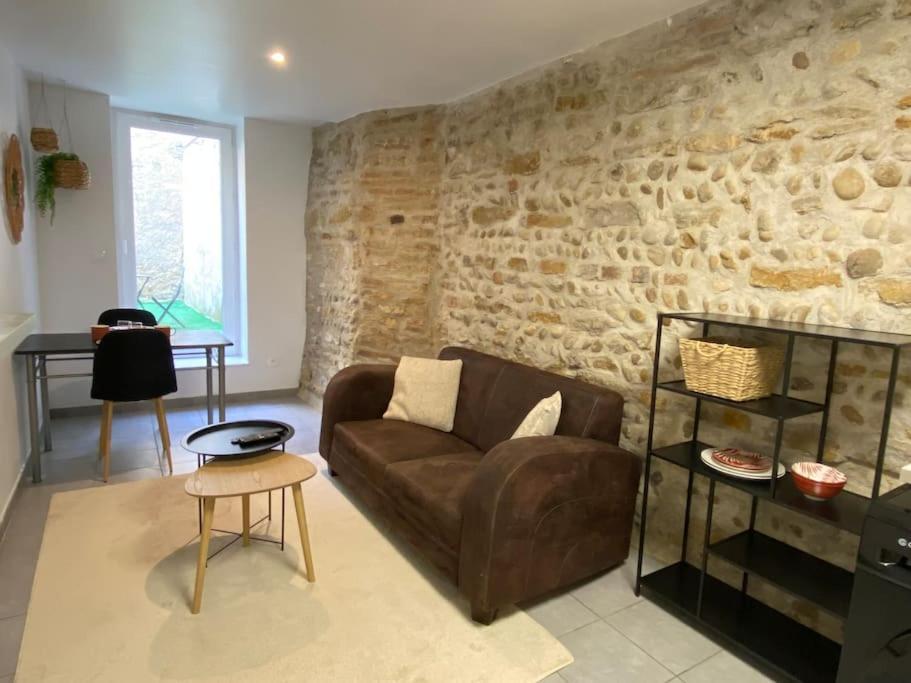 Vaste Appartement Renove - Centre Ville Bourg-en-Bresse Buitenkant foto